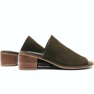 Steve Madden Olive Green Slides/Mules